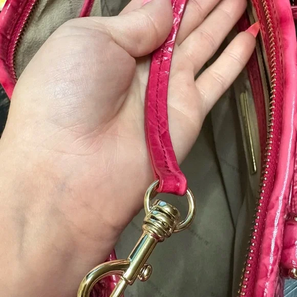 Brahmin Rich Rouge Pink Embossed Tote-Carryall—EUC - Picture 7 of 15